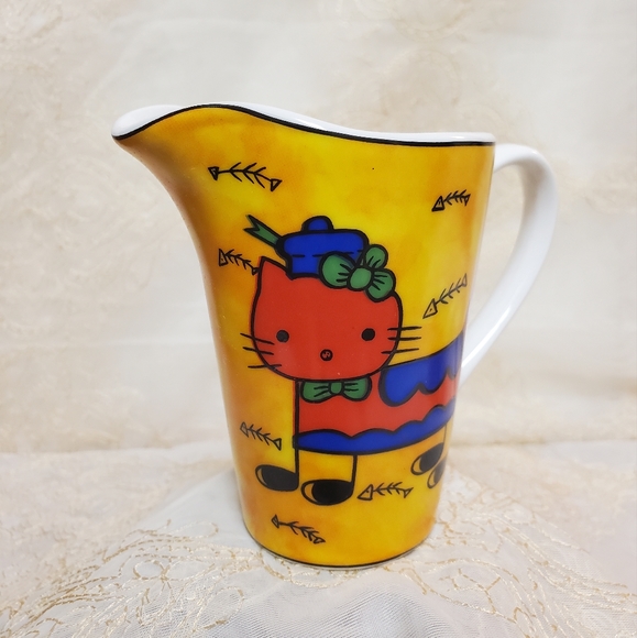 Porcelain Sugar Bowl and Creamer - Picture 13 of 16